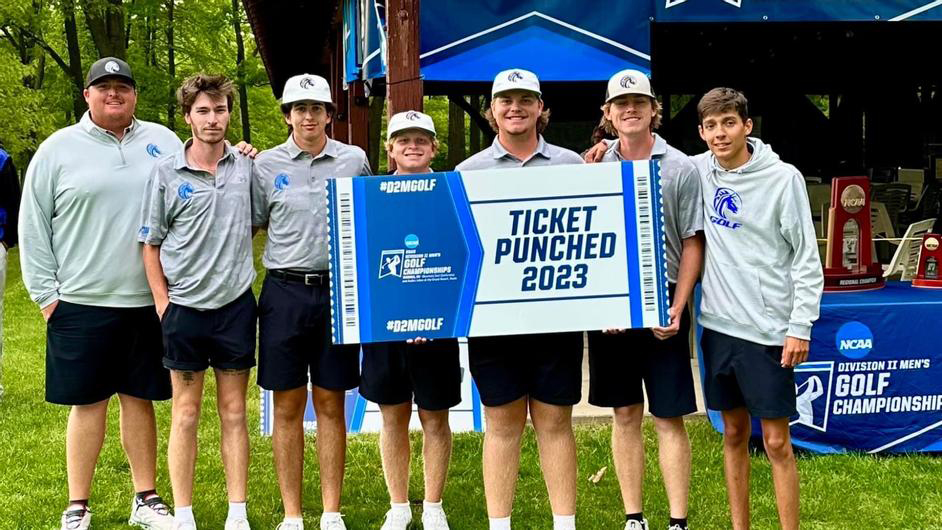 Fayetteville State Golf Advances to NCAA Nationals with Regional Second Place Finish - Team Photo